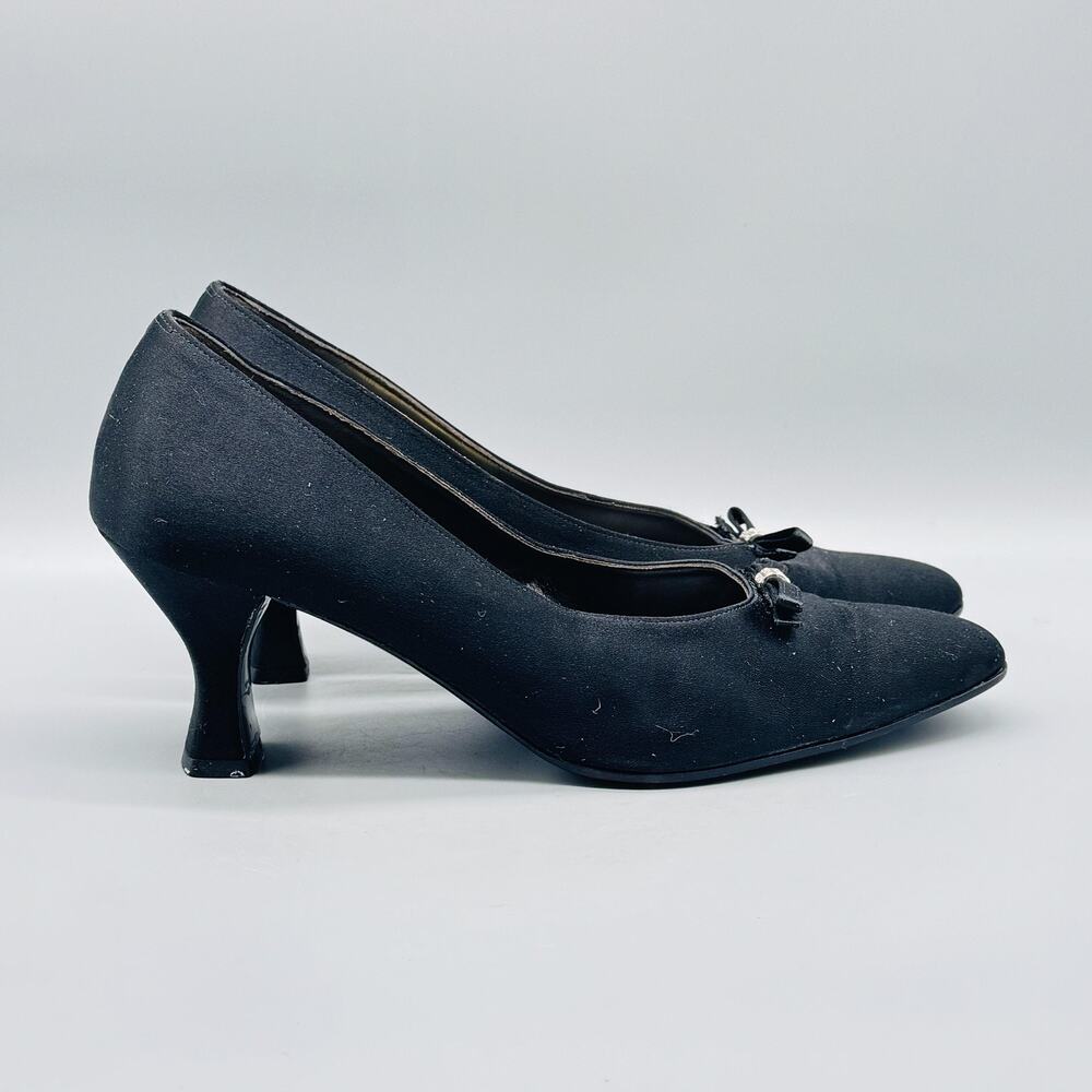 Salvatore Ferragamo Shoes Womens 9 Black Pumps Kitten Heels Bow Classic Comfort